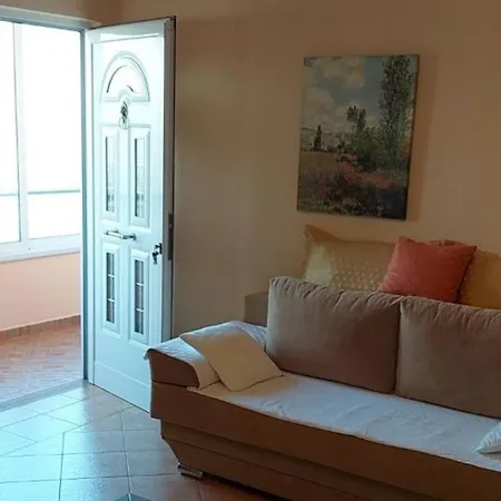Amir Apartament شقة *