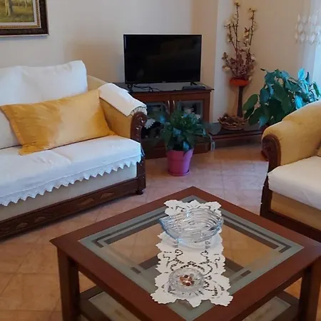 Amir Apartament شقة *